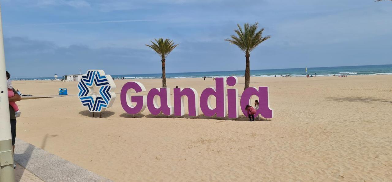Playa De Gandia, Gandia Beach Екстериор снимка